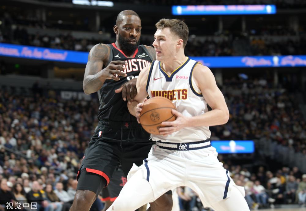 屡屡占得先 屡屡占得先