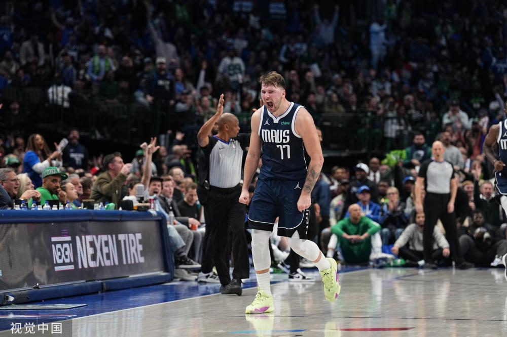 甲屡获殊荣 甲屡获殊荣